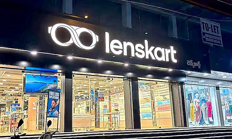 ಲೆನ್ಸ್‌ಕಾರ್ಟ್‌ ಬಳಿಕ ಏರ್‌ ಇಂಡಿಯಾ ಸಿಬ್ಬಂದಿಗೂ ತಿಲಕ, ಬಿಂದಿ ನಿರ್ಬಂಧ!