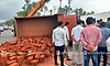 Moodubidire: ಬನ್ನಡ್ಕದಲ್ಲಿ ಮುಂದುವರಿದ ಅಪಘಾತ ಸರಣಿ; ಪಲ್ಟಿಯಾದ ಕಲ್ಲು ತುಂಬಿದ್ದ ಲಾರಿ