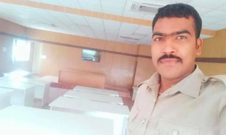 Hunsur: ಅಪಘಾತದಲ್ಲಿ ಹೋಂ ಗಾರ್ಡ್ ಸಾವು, ಮತ್ತೊಬ್ಬನಿಗೆ ಗಾಯ