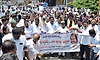 Hubli: ಶಾಸಕ ಪ್ರಸಾದ ಅಬ್ಬಯ್ಯಗೆ ಸಚಿವ ಸ್ಥಾನಕ್ಕೆ ಒತ್ತಾಯಿಸಿ ಪ್ರತಿಭಟನೆ