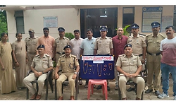 Bailhongal: ಹಾಡಹಗಲೇ ಮನೆಗೆ ನುಗ್ಗಿ ಲಕ್ಷ ರೂ. ಮೌಲ್ಯದ ಚಿನ್ನಾಭರಣ ಕಳ್ಳತನ: ಆರೋಪಿ ಬಂಧನ