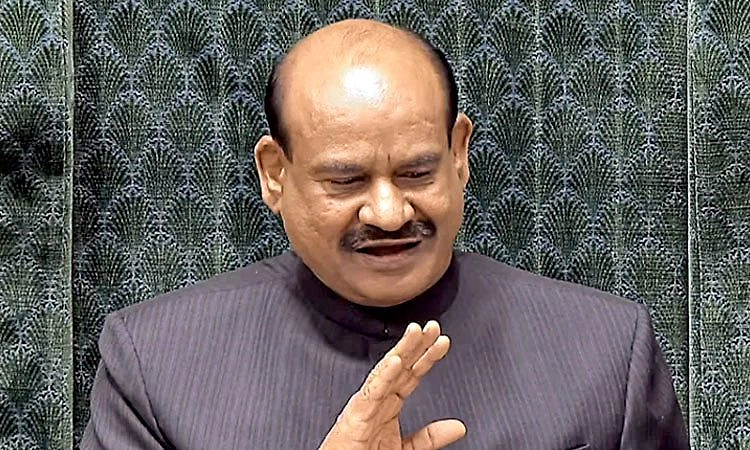 ಶಿವಸೇನೆಯ ಬಂಡಾಯ ಸಂಸದರು ಶಿಂಧೆ ಬಣ ಸೇರ್ಪಡೆಗೆ ಸ್ಪೀಕರ್‌ ಅಸ್ತು
