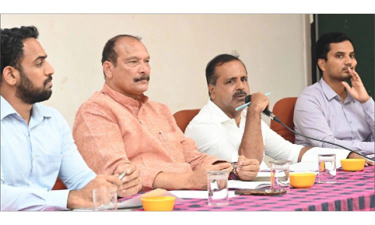 Mangaluru: ಅರಿವು ಮೂಡಿಸಲು ಉಚಿತ ಚಿಕಿತ್ಸೆ ವೆಚ್ಚದ ಬಿಲ್‌ ನೀಡಿ ; ಸಚಿವ ಖಾದರ್‌