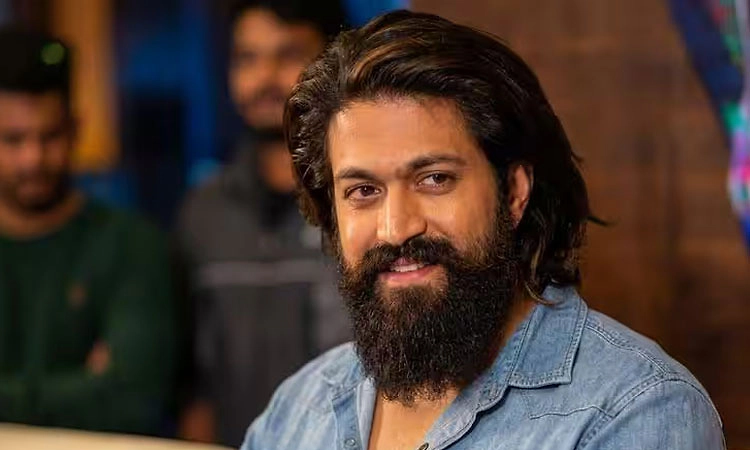 ‌ʼಕನ್ನಡ್‌ʼ ಅಲ್ಲ ʼಕನ್ನಡʼ ಹೇಳಿ ಸರ್.. ನಿರೂಪಕನ ಉಚ್ಚಾರಣೆ ತಿದ್ದಿದ ಯಶ್‌- ಅಪಾರ ಮೆಚ್ಚುಗೆ