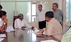 ರಾ.ಹೆ. ಬಾಕಿ ಕಾಮಗಾರಿ ತ್ವರಿತ ಪೂರ್ಣ: ಸಂಸದ ಕೋಟ ಸೂಚನೆ