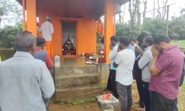 Chikkamagaluru: Villagers turn to temple goddess against illegal liquor trade