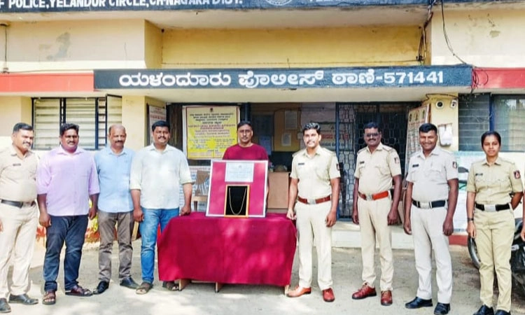 Yelandur;ಚಿನ್ನ ವಂಚನೆ ಪ್ರಕರಣ: ಇಬ್ಬರು ಮಹಿಳೆಯರ ಸೆರೆ