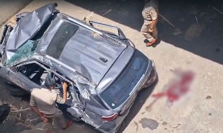 Mandya: Car falls from Bengaluru-Mysuru Expressway flyover, woman seriously injured