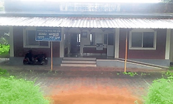ಪಶುಚಿಕಿತ್ಸಾ ಕೇಂದ್ರಗಳಲ್ಲಿ ಸಿಬ್ಬಂದಿ ಕೊರತೆ