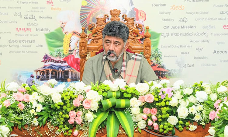 ಮಂಗಳೂರಿನಲ್ಲಿ ಮೊದಲ ಬಾರಿಗೆ ಸಚಿವ ಸಂಪುಟ ಸಭೆ: 32,611 ಕೋಟಿ ರೂ. ಯೋಜನೆಗಳಿಗೆ ಅನುಮೋದನೆ