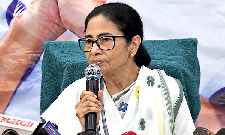 ನನ್ನ ಪಕ್ಷವನ್ನು ವಿನಾಶ ಮಾಡಲು ಬಿಜೆಪಿಗೆ ಅಸಾಧ್ಯ:ದೀದಿ ಗುಡುಗು