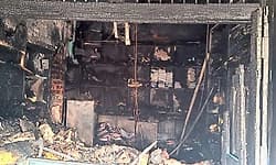 Hagaribommanahalli: ಶಾರ್ಟ್ ಸರ್ಕ್ಯೂಟ್: ಕಿರಣಿ ಅಂಗಡಿ ಬೆಂಕಿಗಾಹುತಿ