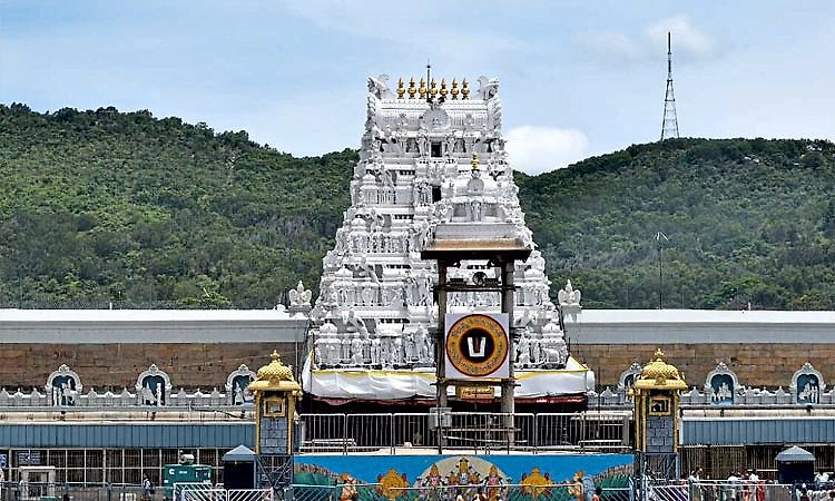 ತಿರುಮಲದಲ್ಲಿ ವೈಕುಂಠ ದ್ವಾರ ದರ್ಶನದ ಆಫ್‌ಲೈನ್‌ ಟಿಕೆಟ್‌ ರದ್ದು