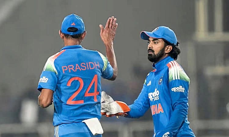 Vijay Hazare Squad: ಕರ್ನಾಟಕ ತಂಡಕ್ಕೆ ಮರಳಿದ ಕೆ.ಎಲ್‌.ರಾಹುಲ್‌, ಪ್ರಸಿದ್ದ್‌ ಕೃಷ್ಣ