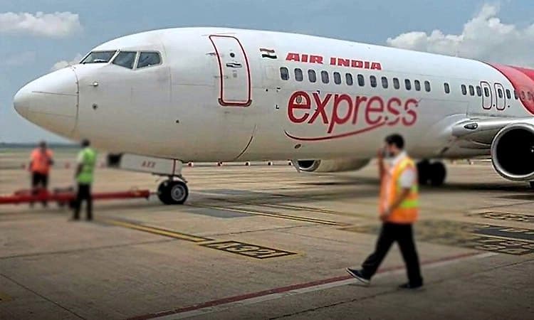 Kochi: ಟೈರ್ ಸ್ಫೋಟ; ಏರ್ ಇಂಡಿಯಾ ಎಕ್ಸ್‌ಪ್ರೆಸ್ ವಿಮಾನ ತುರ್ತು ಭೂಸ್ಪರ್ಶ; ತಪ್ಪಿದ ಅನಾಹುತ