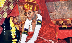 Udupi: ಆತ್ಮ ಉದ್ಧಾರದಿಂದಲೇ ಲೋಕ ಕಲ್ಯಾಣ: ಕೃಷ್ಣಾಪುರ ಶ್ರೀ