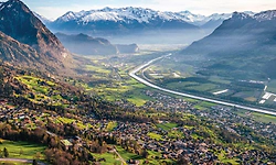 ವಿಮಾನ ನಿಲ್ದಾಣವಿಲ್ಲ, ಸ್ವಂತ ಕರೆನ್ಸಿಯೂ ಇಲ್ಲ; ಆದರೂ ವಿಶ್ವದ ಶ್ರೀಮಂತ ರಾಷ್ಟ್ರವಿದು!