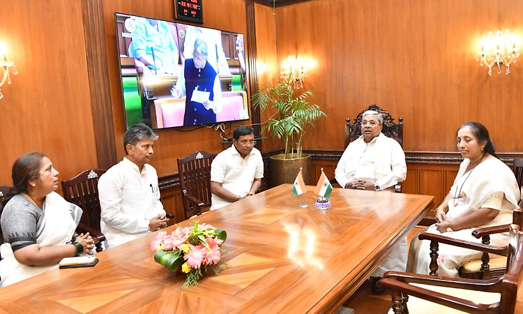 By Election: ಪತಿಗೆ ಡಿಎಚ್ಒ ಹುದ್ದೆ ಕೊಡಿಸಿ; ಸಿಎಂಗೆ ಎಚ್‌.ವೈ.ಮೇಟಿ ಮಗಳ ಷರತ್ತು?