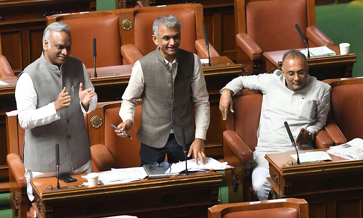 New Bill: ಮರ್ಯಾದಾ ಹತ್ಯೆಗೆ ಕನಿಷ್ಠ 5 ವರ್ಷ ಜೈಲು 