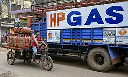 India LPG consumption slides 13% amid West Asia conflict