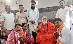 Kanakagiri: ಗ್ಯಾರಂಟಿ ಯೋಜನೆಗಳ ಪರಿಷ್ಕರಣೆ ಒಳ್ಳೆಯ ನಿರ್ಧಾರ: ರಂಭಾಪುರಿ ಶ್ರೀ
