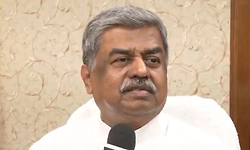 ಮೋದಿ, ಶಾ ನಮ್ಮನ್ನು ಜೈಲಿಗೆ ಹಾಕಿದರೂ ‘ವಂದೇ ಮಾತರಂ' ಎರಡೇ ಚರಣ ಹಾಡೋದು: ಕಾಂಗ್ರೆಸ್‌