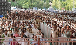CM Shivakumar hears forest-fringe residents’ concerns over Kasturirangan report in Hebri
