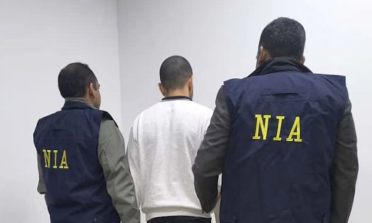 ದೆಹಲಿಗೆ ಬಂದಿಳಿದ ಗ್ಯಾಂಗ್‌ಸ್ಟರ್ ಅನ್ಮೋಲ್ ಬಿಷ್ಣೋಯ್; ಎನ್‌ಐಎ ಯಿಂದ ಬಂಧನ