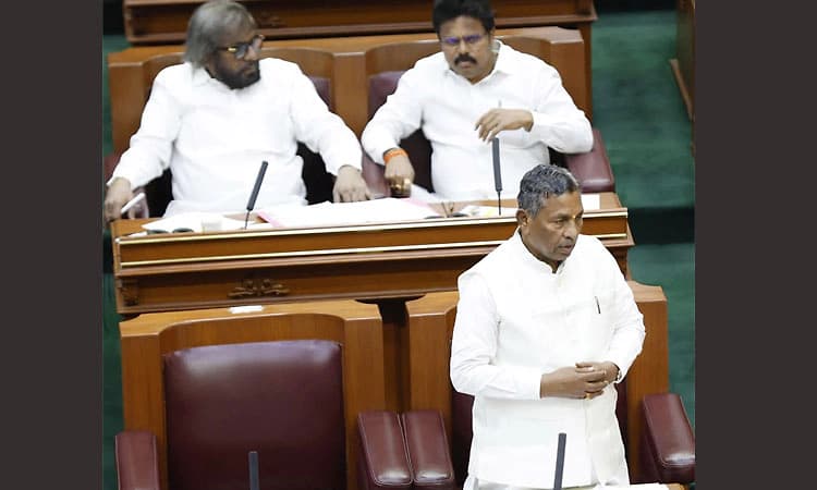 ಎಪಿಎಲ್‌ಗೆ ಸೇರಿದ ಬಡ ಪೋಷಕರಿಗೆ ಬಿಪಿಎಲ್‌!