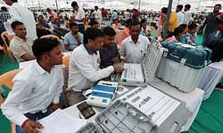 ಎಸ್‌ಐಆರ್‌ ಕರಡು: ತಮಿಳುನಾಡಲ್ಲಿ 97 ಲಕ್ಷ ಮತದಾರರ ಹೆಸರಿಗೆ ಕೊಕ್‌!