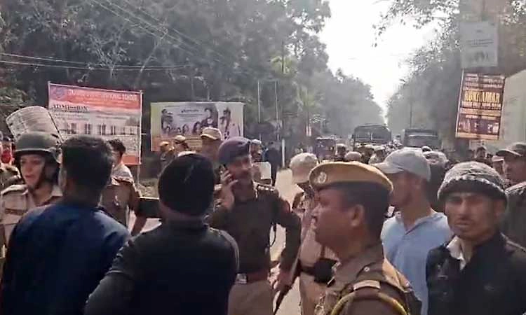 Assam: ಕೋಕ್ರಜಾರ್‌ನಲ್ಲಿ ಭುಗಿಲೆದ್ದ ಹಿಂಸಾಚಾರ... ಓರ್ವನ ಹತ್ಯೆ; ಇಂಟರ್ನೆಟ್ ಸ್ಥಗಿತ