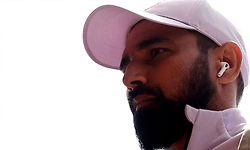 ಮತಪಟ್ಟಿ ಪರಿಷ್ಕರಣೆ: ಚು.ಆಯೋಗದೆದುರು ಕ್ರಿಕೆಟಿಗ ಶಮಿ ಹಾಜರು