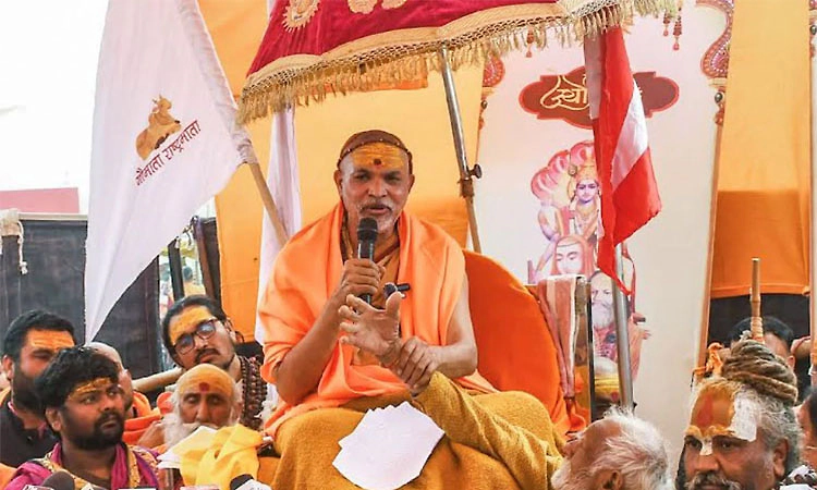 ನಿರಶನ ನಡೆಸುತ್ತಿರುವ ಶಂಕರಾಚಾರ್ಯ ಶ್ರೀಗೆ ಮತ್ತೊಂದು ಸಂಕಷ್ಟ  