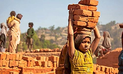 ಬಾಲಕಾರ್ಮಿಕರನ್ನು ಕೆಲಸಕ್ಕೆ ನೇಮಿಸಿದರೆ ಲೈಸನ್ಸ್‌ ರದ್ದು