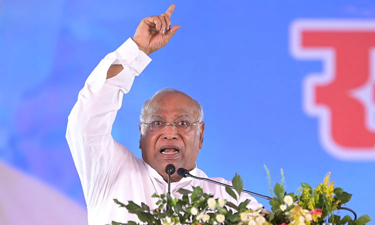 ಕರ್ನಾಟಕ ಸೇರಿ ದೇಶದ ಎಲ್ಲ ಕಡೆಯೂ ಹೋರಾಟ: ಮಲ್ಲಿಕಾರ್ಜುನ ಖರ್ಗೆ