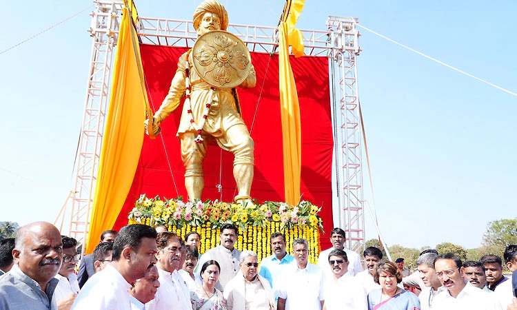 ಸಂಗೊಳ್ಳಿ‌ ರಾಯಣ್ಣನ ಜತೆ ಗಲ್ಲಿಗೇರಿದವರ ಸಮಾಧಿಯೂ ಅಭಿವೃದ್ಧಿ: ಸಿಎಂ ಸಿದ್ದರಾಮಯ್ಯ