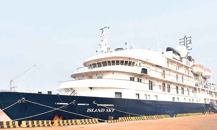 Luxury cruise ship MS Island Sky arrives at New Mangalore Port