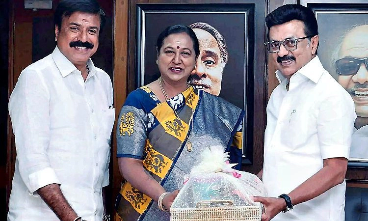 ತಮಿಳು ನಾಡು ಎಲೆಕ್ಷನ್‌: ಡಿಎಂಕೆ ಜತೆ  ನಟ ವಿಜಯಕಾಂತ್ ಪಕ್ಷದ ಮೈತ್ರಿ