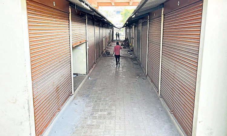 Surathkal: ಮಾರುಕಟ್ಟೆ ಸ್ಥಳಾಂತರಕ್ಕೆ ಹಿನ್ನಡೆ