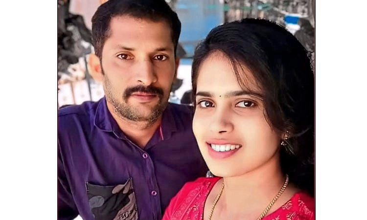 Shimoga: ಗಂಡನ ಬಳಿಕ ಹೆಂಡತಿಯೂ ನೇಣಿಗೆ ಶರಣು..! ಪೊಲೀಸ್‌ ಸಿಬ್ಬಂದಿ ವಿರುದ್ದ ದೂರು