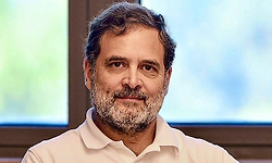 ಕೇರಳದಲ್ಲಿ ಬದಲಾವಣೆಗೆ ಜನ ಸನ್ನದ್ಧ: ಯುಡಿಎಫ್ ಪರ ರಾಹುಲ್ ಗಾಂಧಿ ಬ್ಯಾಟಿಂಗ್!