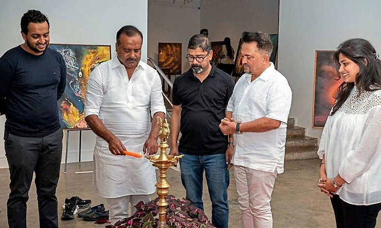 ಚಿತ್ರ ಕಲಾ ಪರಿಷತ್ತಿನಲ್ಲಿ ಡಾ. ಅಕ್ತರ್ ಹುಸೇನ್ ಅವರ ಏಕವ್ಯಕ್ತಿ ಕಲಾ ಪ್ರದರ್ಶನ