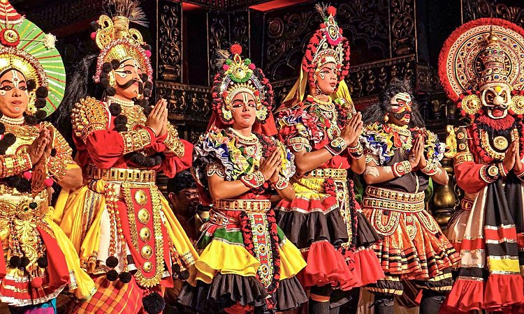 Yakshagana: ಯಕ್ಷ ಪ್ರಚಾರಗಳ ಆಧುನೀಕರಣ