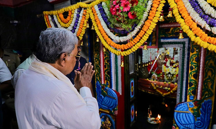 ಸಿಎಂ ಸಿದ್ದರಾಮಯ್ಯ ,ಡಿಸಿಎಂ ಡಿ.ಕೆ. ಶಿವಕುಮಾರ್‌ ಟೆಂಪಲ್‌ ರನ್‌ ಶುರು