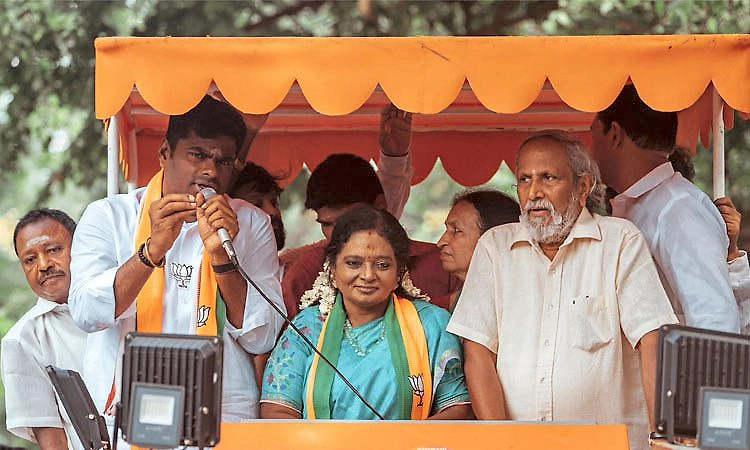 ಬಿಜೆಪಿ ಅಭ್ಯರ್ಥಿ ತಮಿಳಿಸೈ ಸೌಂದರರಾಜನ್ ಪರ ಮೈಲಾಪುರದಲ್ಲಿ ಅಣ್ಣಾಮಲೈ ಭರ್ಜರಿ ಪ್ರಚಾರ