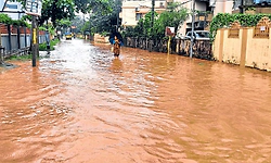 ಮಳೆ ಸಂಕಷ್ಟಕ್ಕೆ ಸಿಲುಕಿದರೆ ನಗರ, ಗ್ರಾಮಾಂತರ ಭಾಗದ 83 ಕಡೆ ಕಾಳಜಿ ಕೇಂದ್ರ