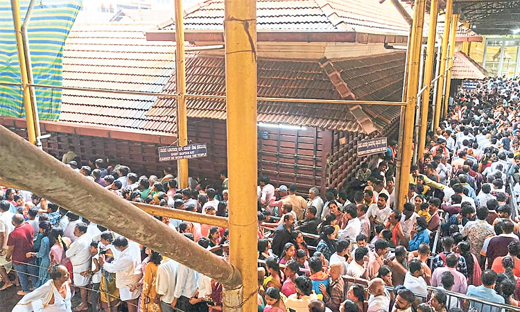 ಶುದ್ಧ ಷಷ್ಠಿ: ಕುಕ್ಕೆ ಶ್ರೀ ಸುಬ್ರಹ್ಮಣ್ಯ ಕ್ಷೇತ್ರದಲ್ಲಿ ಭಕ್ತರ ದಟ್ಟಣೆ