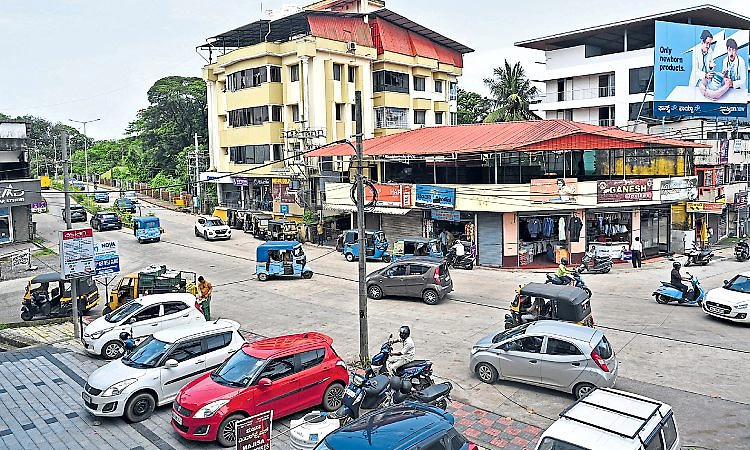 Mangaluru: ಮೋರ್ಗನ್ಸ್‌ ಗೇಟ್‌ ಜಂಕ್ಷನ್‌: ಸವಾಲುಗಳು ಹಲವು