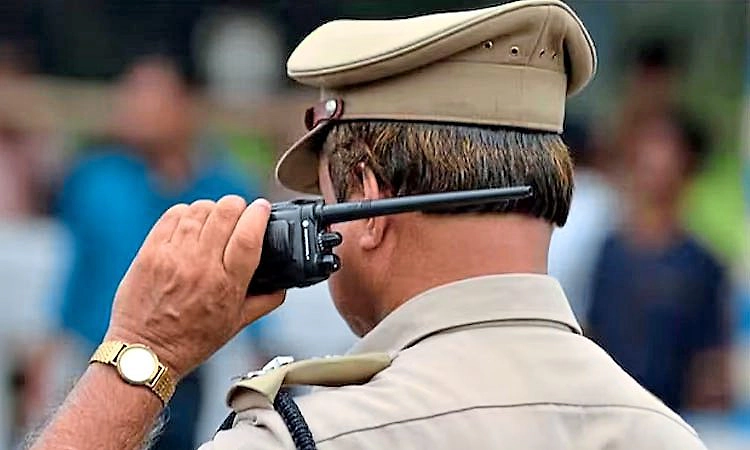 ಕರ್ನಾಟಕ ಮಹಿಳಾ ಅಧಿಕಾರಿಗೆ ದೌರ್ಜನ್ಯ ಆರೋಪ: ಆರೋಪಿತ ಅಧಿಕಾರಿ ಆತ್ಮಹತ್ಯೆಗೆ ಯತ್ನ