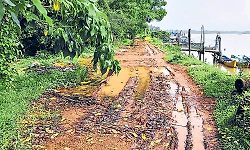 Gangolli: Rs 8 crore ring road turns into a muddy mess